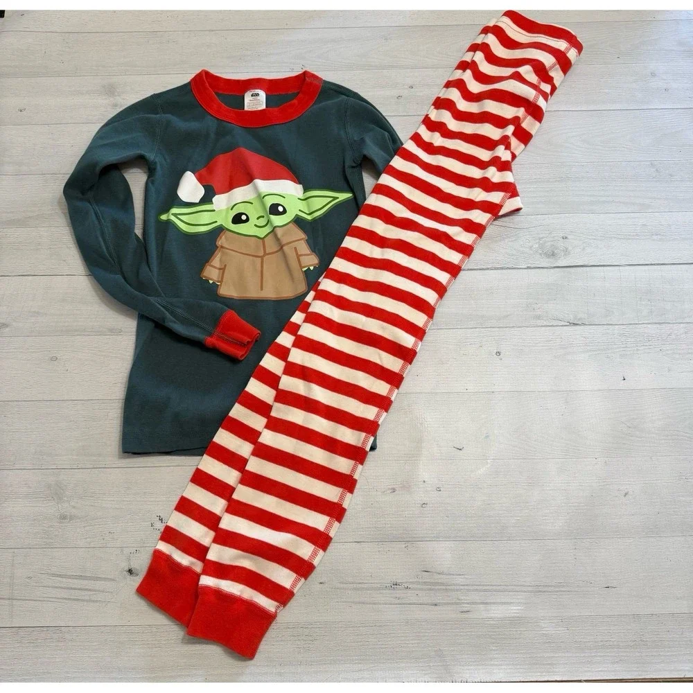 Hanna Andersson‎ baby Yoda Santa Christmas long John pajamas size 140/10